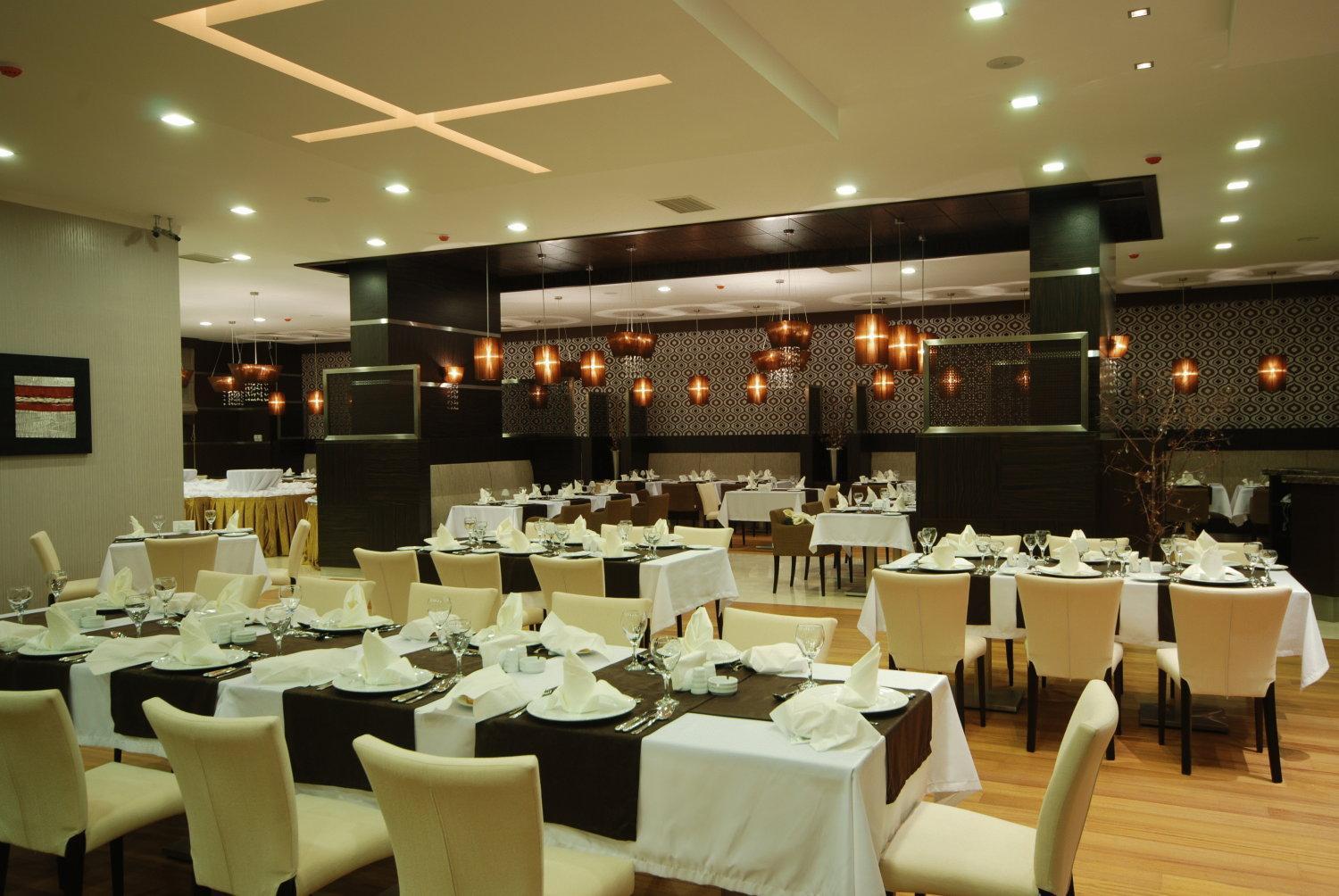 Ramada Plaza By Wyndham Kahramanmaras Hotel Restaurant photo